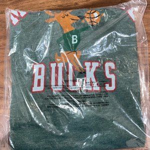 HOMAGE Bango '68 Milwaukee Bucks Pine Tee